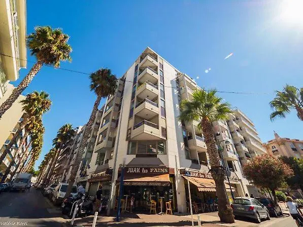 Centre Les Pins Apartamento