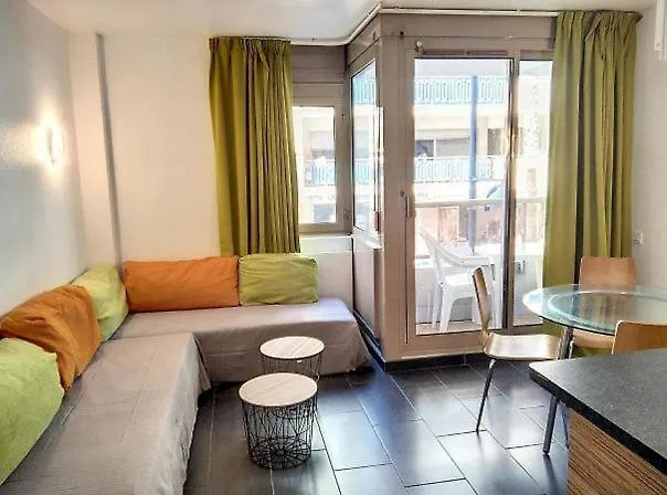 Centre Les Pins Apartamento *